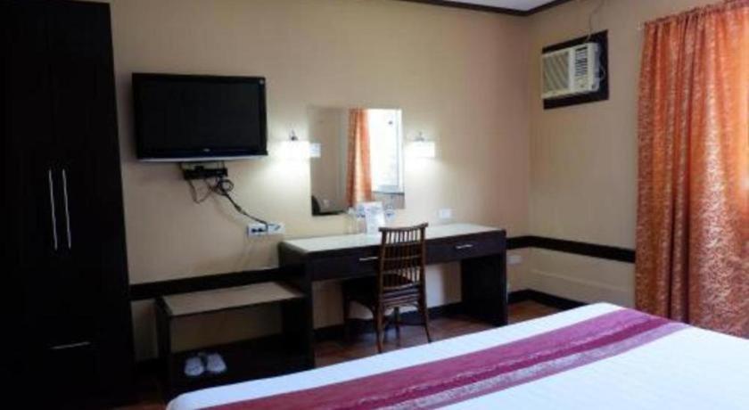 Holiday Spa Hotel Cebu Extérieur photo
